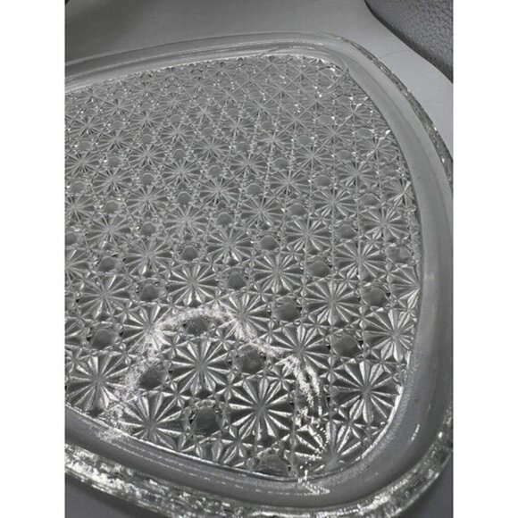 Indiana Glass Daisy and Button Snack Set 1960s - Picture 3 of 6